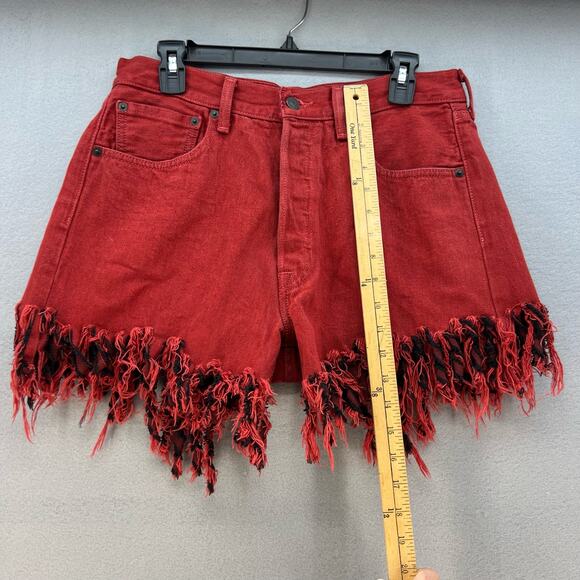 Levi's 501XX Women's Denim Shorts Size W33 Custom Cutoff Fringe Summer Must Have - Picture 13 of 14